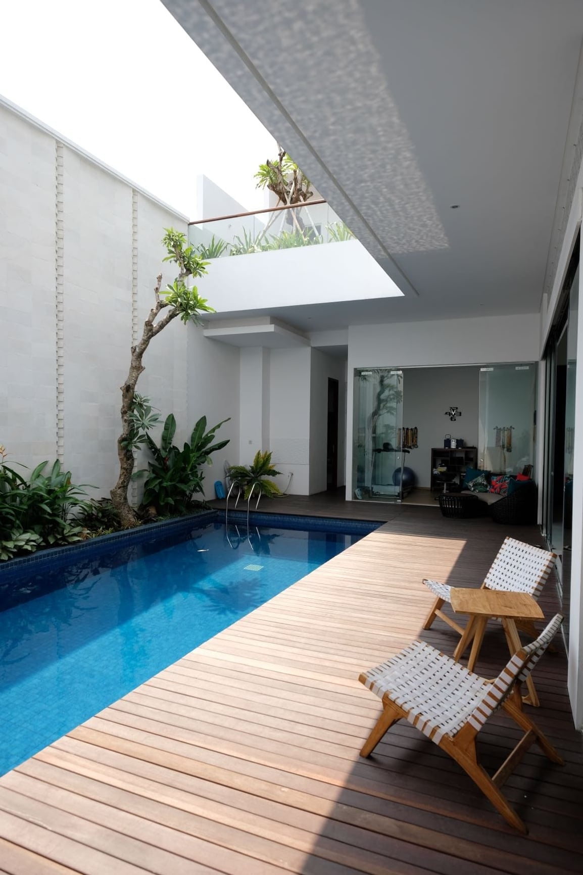 Pool deck joglo